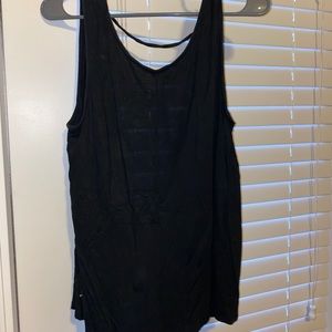 backless tank top